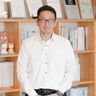 住まいる工務店 担当：仙波甚一