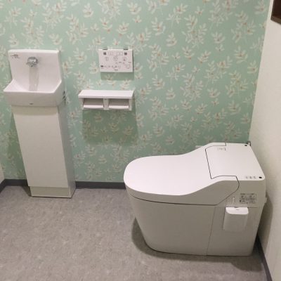 トイレのリフォーム工事をおこないました。