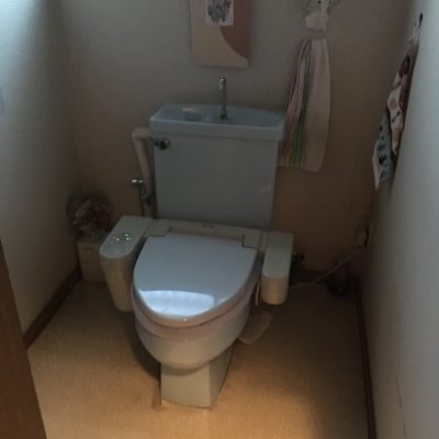 ちょっと広めのトイレのリフォームをしました