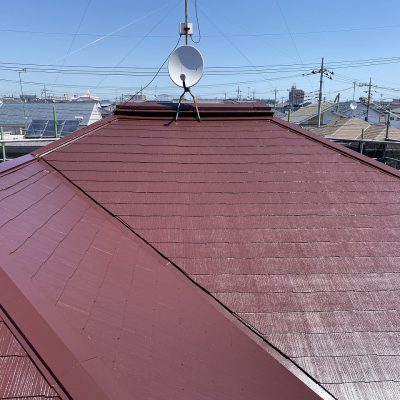 屋根の塗装が入梅前に完了しました。これでもうも安心です。