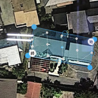 ドローンを使ってコロニアル屋根の点検・調査を行ってきました。